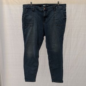 Old Navy Rockstar Super Skinny Jeans Size 22